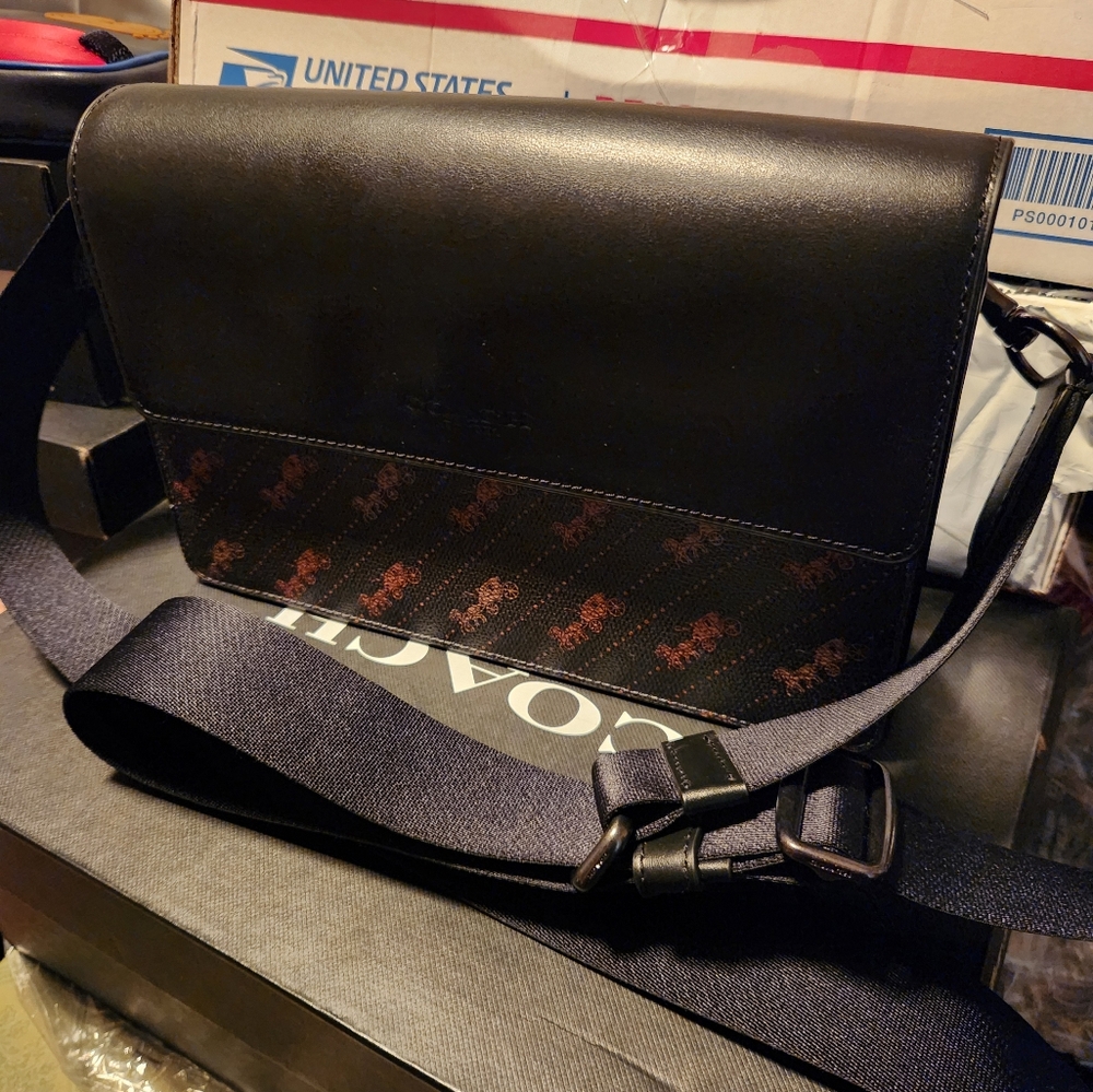 Coach Turner flap crossbody